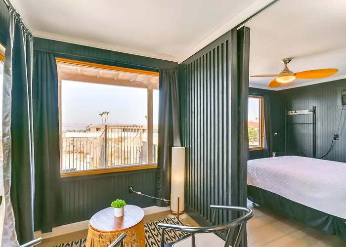 Water Views & Close To Beach: In Havasu Holiday home *